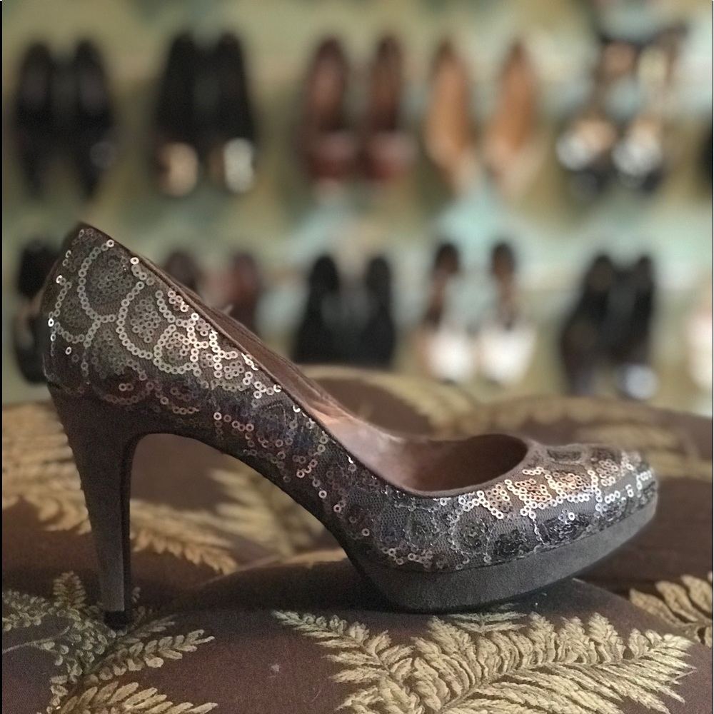 Vince Camuto Zella silver sequin pumps